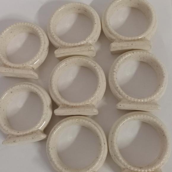8 Whole Wheat Napkin Rings Porcelain 2" Mikasa Style - Picture 6 of 6